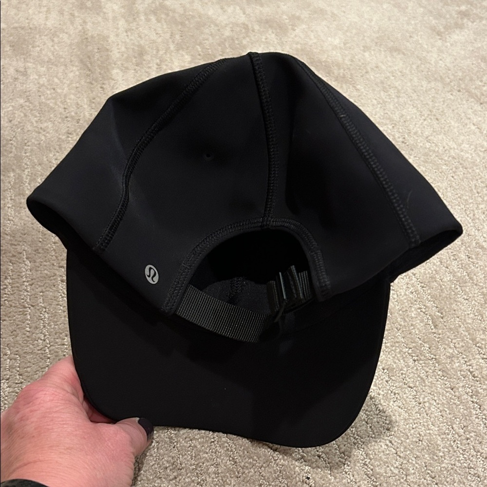 lululemon athletica Sleek Black Hat